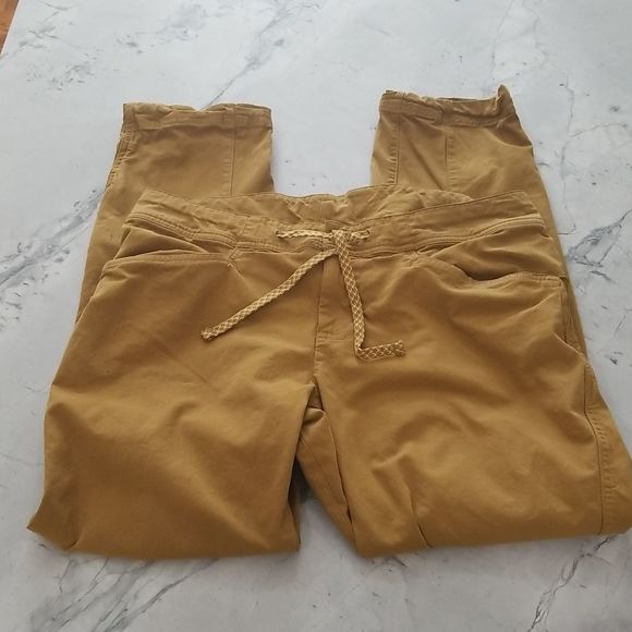 The North Face Pants - The North Face women’s hiking pants, size 14, mustard yellow, drawstring